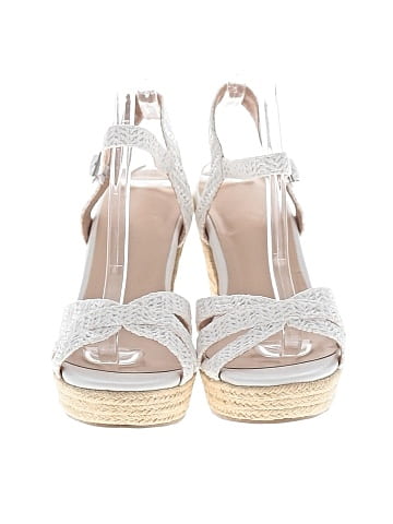 Unbranded Wedges (view 2)