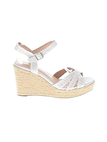 Unbranded Wedges (view 1)