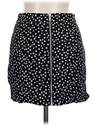 Forever 21 Casual Skirt (view 2)