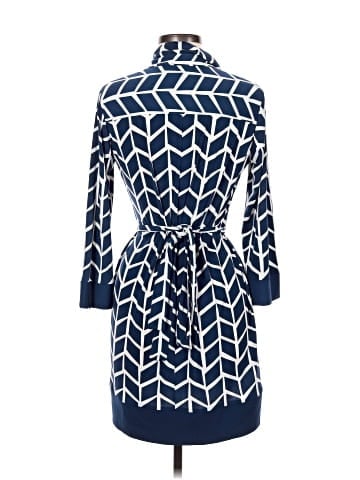 Donna Morgan Casual Dress (view 2)