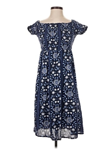 Old Navy Casual Dress (view 1)