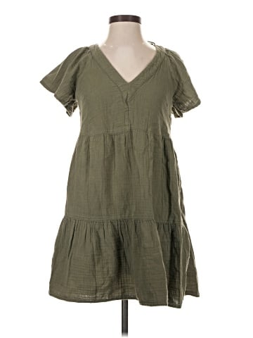 Old Navy Casual Dress (view 1)