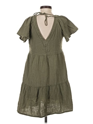 Old Navy Casual Dress (view 2)