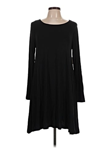 Old Navy Casual Dress (view 1)