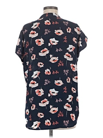 Pleione Short Sleeve Blouse (view 2)