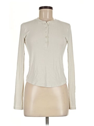 Lululemon Athletica Long Sleeve Turtleneck (view 1)