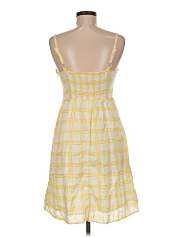 Old Navy Casual Dress (view 2)