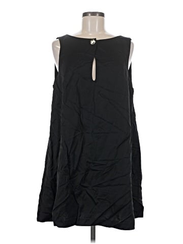 H&M Casual Dress (view 1)