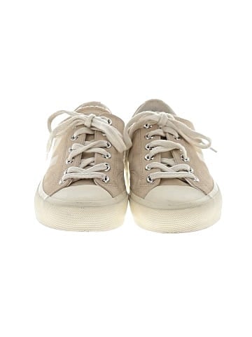 VEJA Sneakers (view 2)