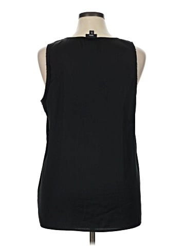 Mossimo Sleeveless T-Shirt (view 2)