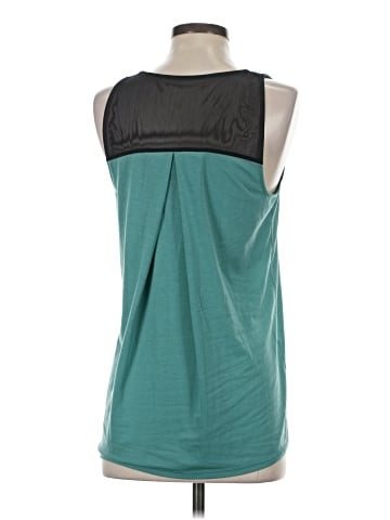 The North Face Sleeveless T-Shirt (view 2)
