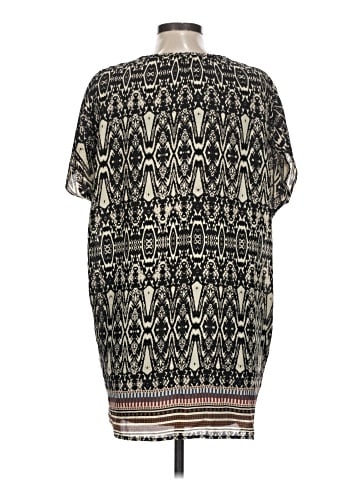 Caramela Short Sleeve Blouse (view 2)
