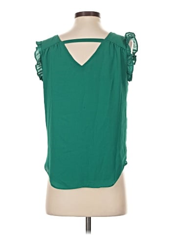 Versona Sleeveless Blouse (view 2)