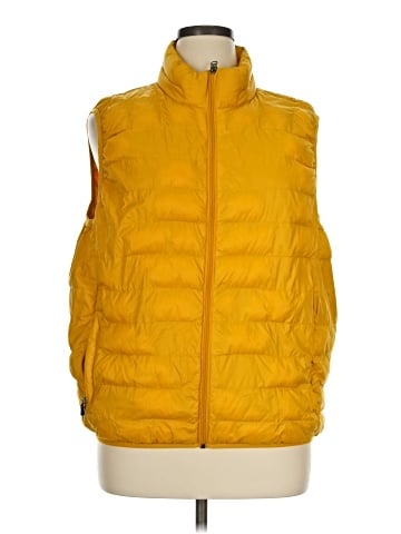 Hawke & Co. Vest (view 1)