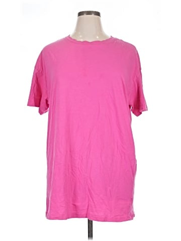 Victoria's Secret Short Sleeve T-Shirt (view 1)