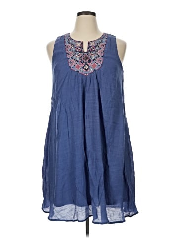 Luxology Casual Dress (view 1)