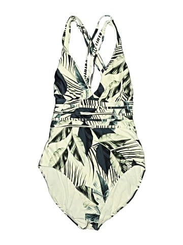 La Blanca One Piece Swimsuit (view 1)