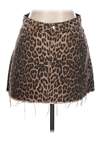 Trafaluc by Zara Casual Skirt (view 1)