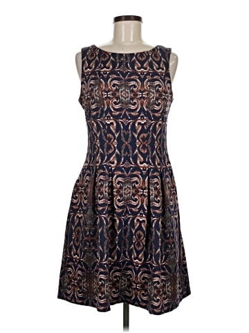 Gabby Skye Casual Dress (view 1)