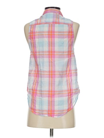 Hollister Sleeveless Button-Down Shirt (view 2)