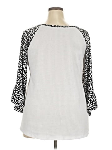 chic soul (chicsoul.com) 3/4 Sleeve T-Shirt (view 2)