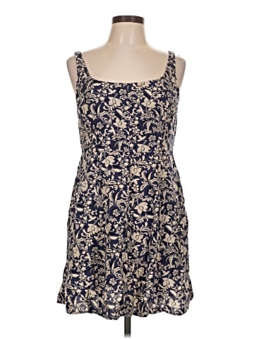 Old Navy Casual Dress (view 1)