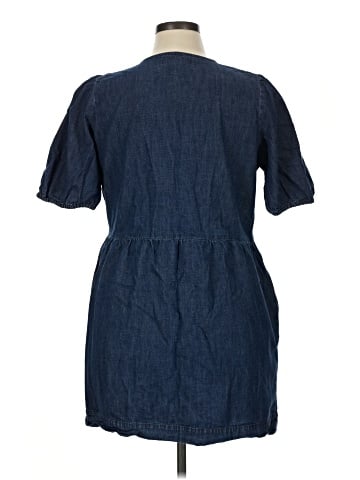 Ann Taylor LOFT Casual Dress (view 2)