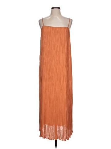Madewell The Goldie Dress in Pliss&eacute; (view 1)