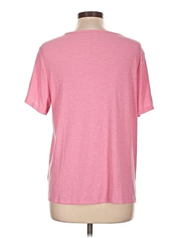 Old Navy Short Sleeve T-Shirt (view 2)