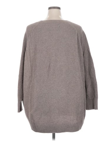 Old Navy Pullover Sweater (view 2)