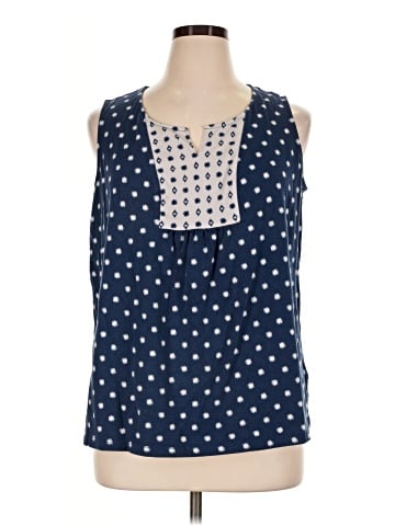 St. John's Bay Tank Top (view 1)