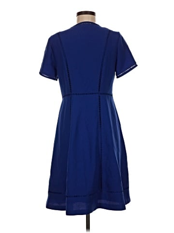 Banana Republic Casual Dress (view 2)
