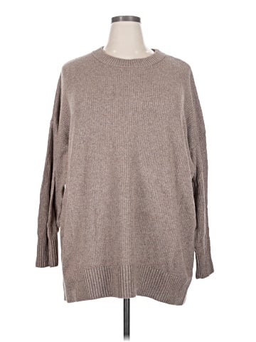 Old Navy Pullover Sweater (view 1)