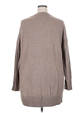 Old Navy Pullover Sweater (view 2)