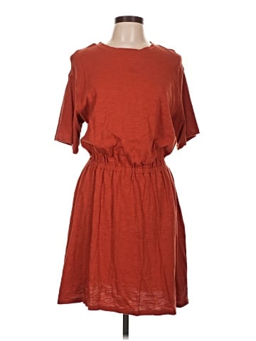 Old Navy Casual Dress (view 1)