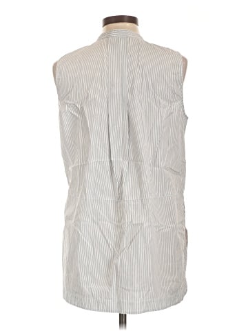 Vince. Sleeveless Button-Down Shirt (view 2)