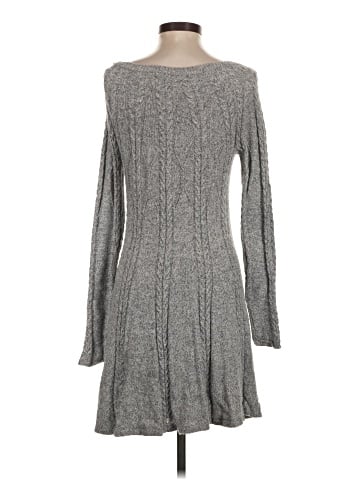 Old Navy Casual Dress (view 2)