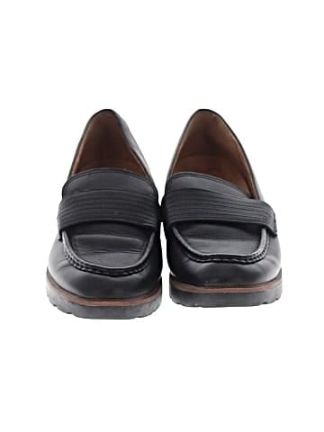 Vionic Flats (view 2)