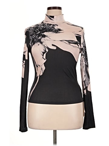 Commense Long Sleeve Top (view 1)