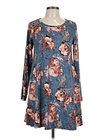 Discreet Casual Dress (view 1)