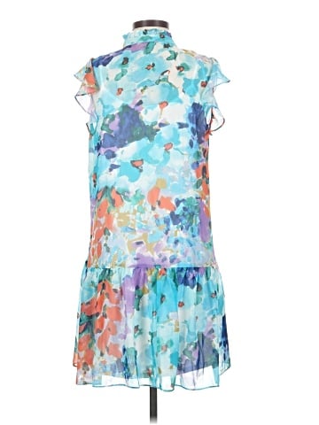 Julia Jordan Casual Dress (view 2)