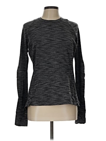 Lululemon Athletica Long Sleeve T-Shirt (view 1)