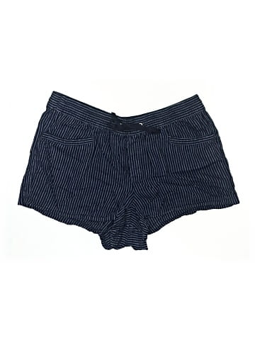 Gap Shorts (view 1)