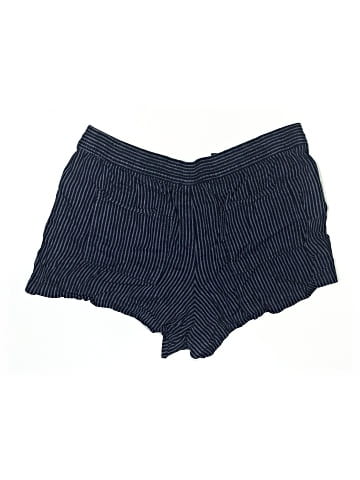 Gap Shorts (view 2)