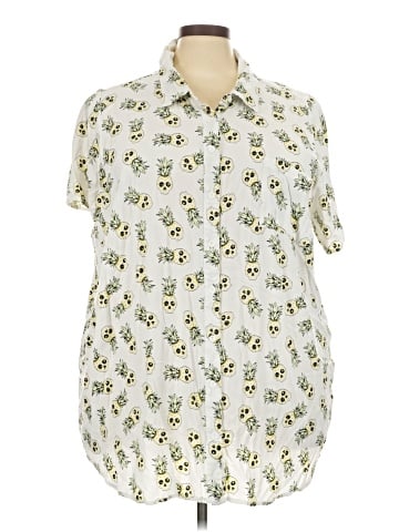 Torrid Short Sleeve Blouse (view 1)