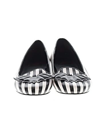 Unbranded Flats (view 2)