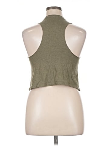 Vuori Sleeveless T-Shirt (view 2)