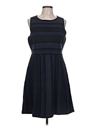 Ann Taylor Casual Dress (view 1)