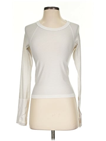 Lululemon Athletica Long Sleeve T-Shirt (view 1)