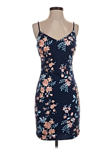 Guess Casual Dress (view 1)